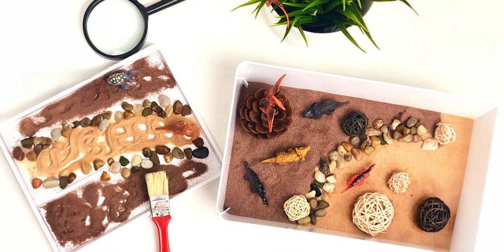 Dino - Sensory Exploration box for autistic kids